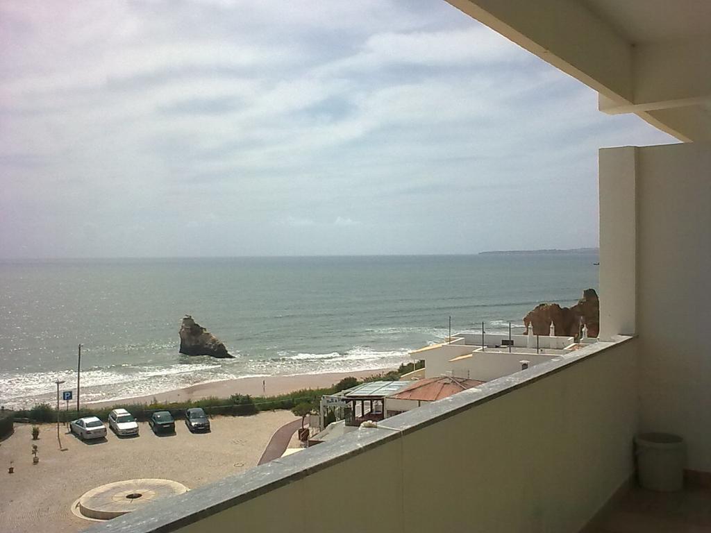 Apartamento Rocha Praia Mar Портиман Стая снимка
