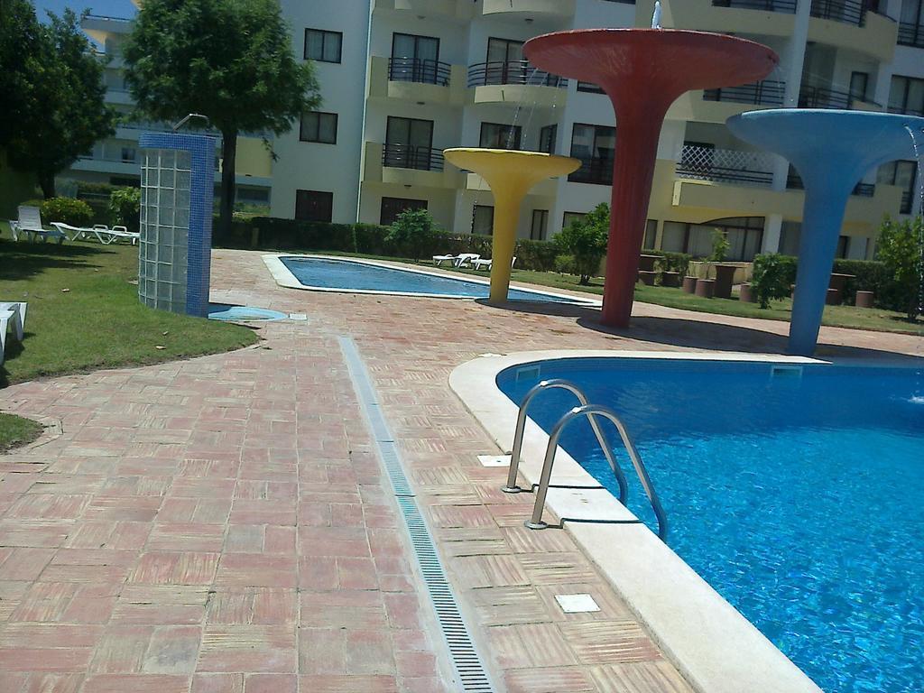 Apartamento Rocha Praia Mar Портиман Екстериор снимка
